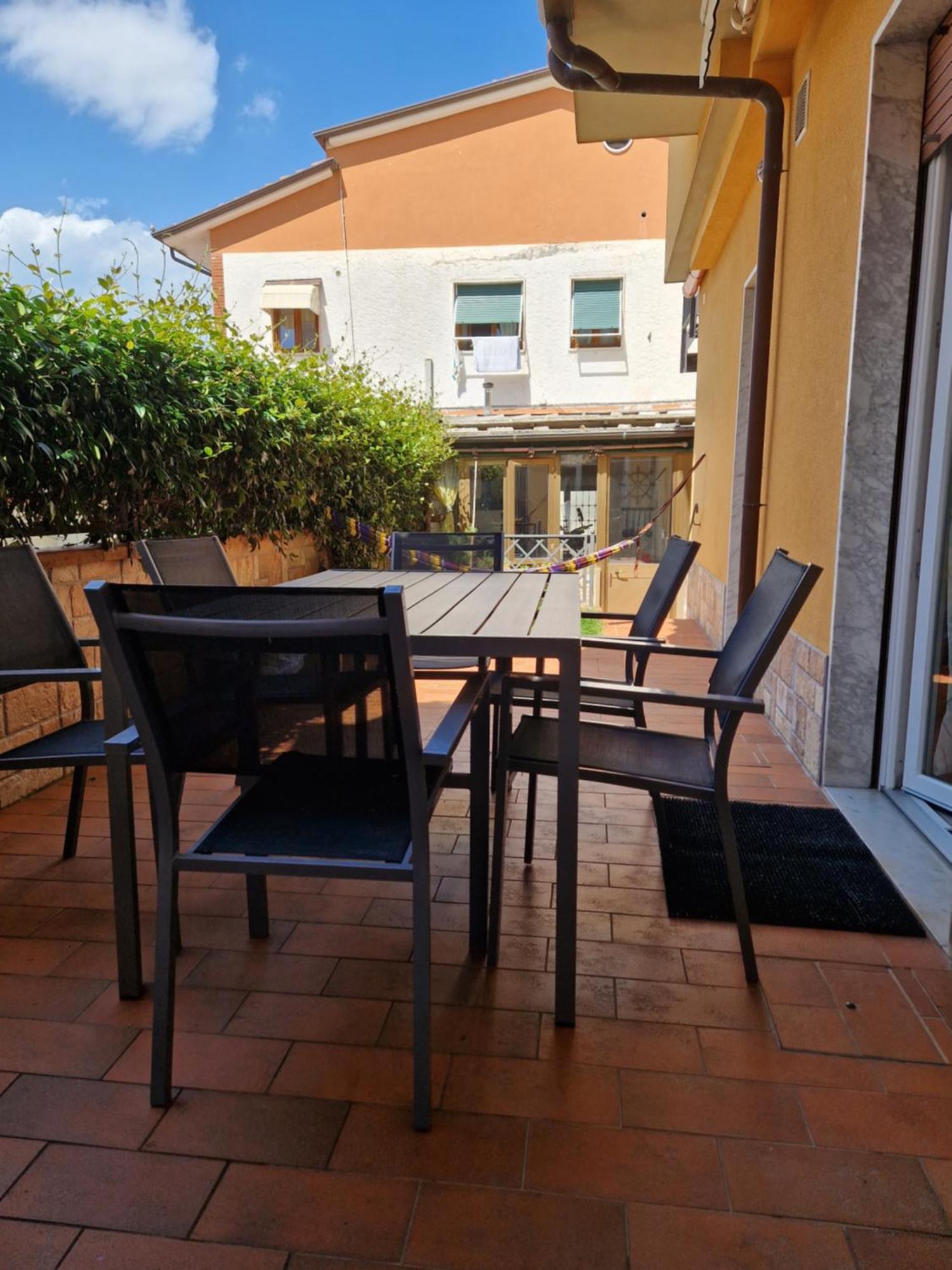 Between Pisa And 5 Terre Marina Di Carrara Εξωτερικό φωτογραφία